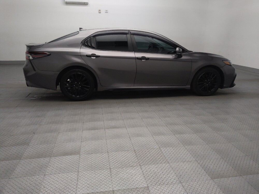 2022 Toyota Camry in Arlington, TX 76011 - 18135566 10