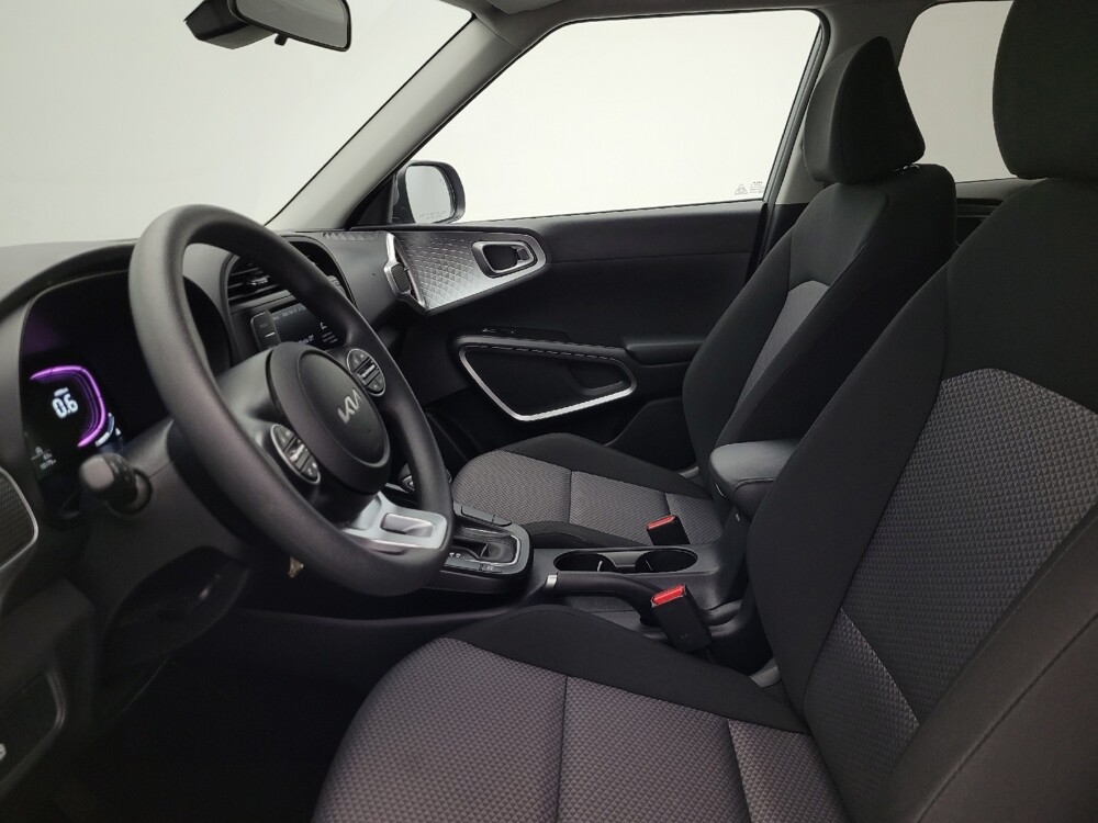 2025 Kia Soul in Phoenix, AZ 85015 - 18135570 17