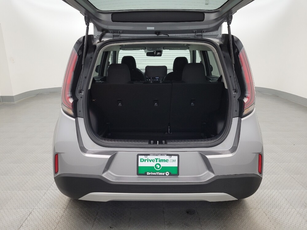 2025 Kia Soul in Phoenix, AZ 85015 - 18135570 29