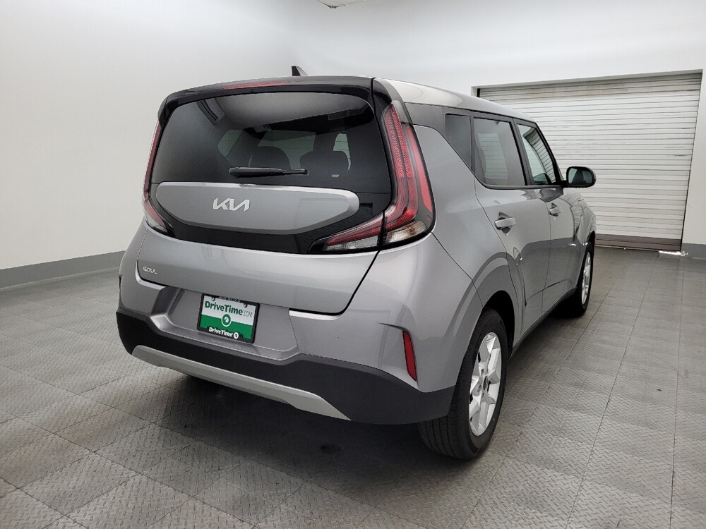 2025 Kia Soul in Phoenix, AZ 85015 - 18135570 9
