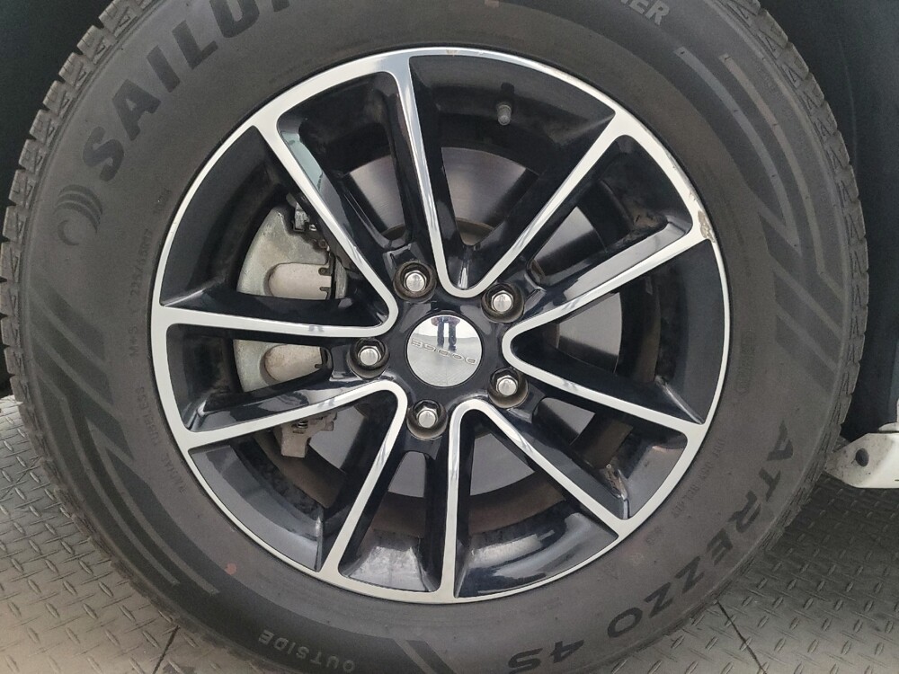 2017 Dodge Grand Caravan in Phoenix, AZ 85015 - 18135574 31