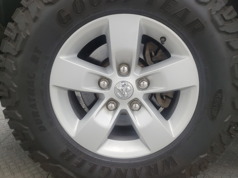2022 RAM 1500 in Phoenix, AZ 85015 - 18135575 31