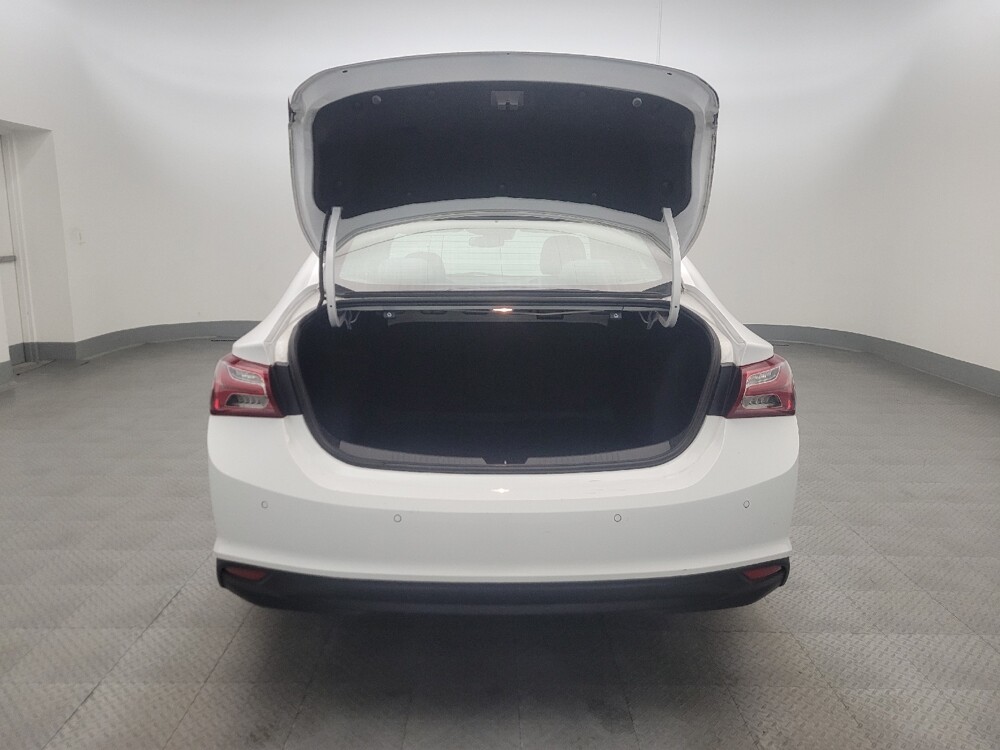 2020 Chevrolet Malibu in Phoenix, AZ 85022 - 18135578 29