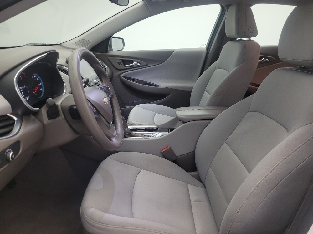 2020 Chevrolet Malibu in Phoenix, AZ 85022 - 18135578 17