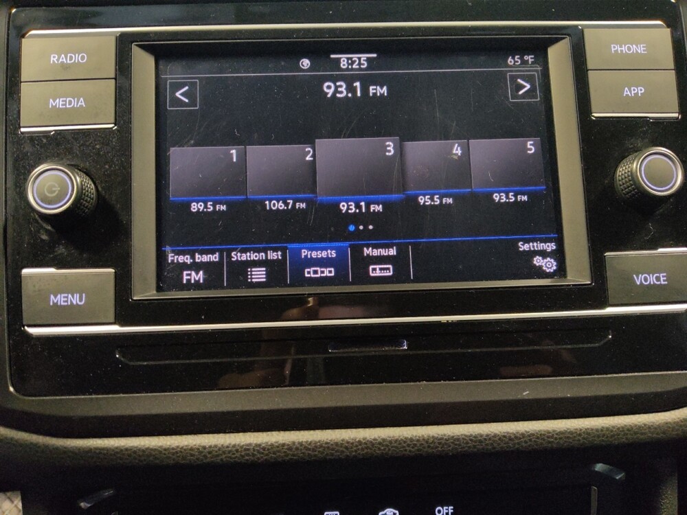 2020 Volkswagen Tiguan in Tucson, AZ 85705 - 18135579 25