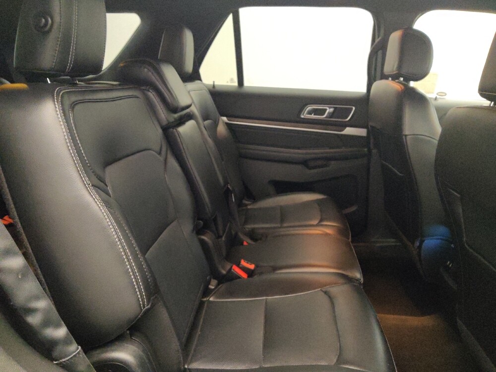 2017 Ford Explorer in Phoenix, AZ 85015 - 18135582 19