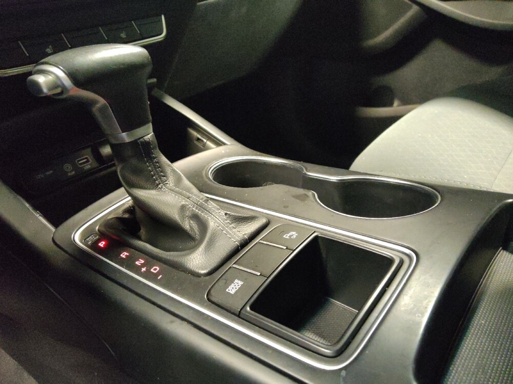 2020 Kia Sorento in Phoenix, AZ 85015 - 18135584 26