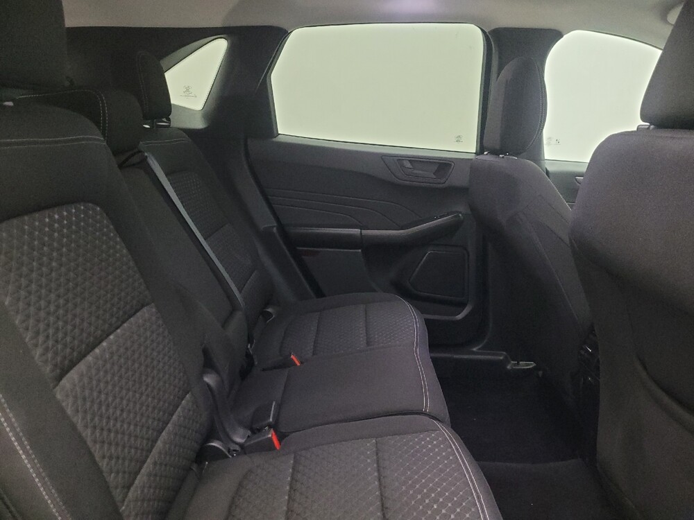 2023 Ford Escape in Glendale, AZ 85301 - 18135585 19