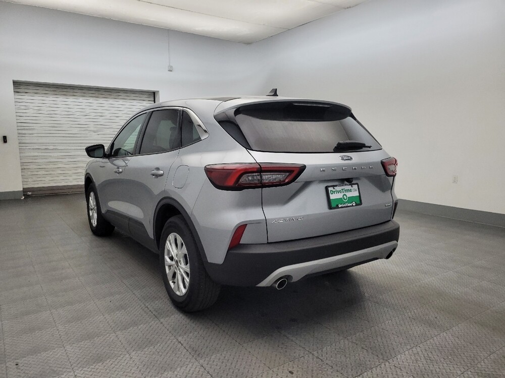 2023 Ford Escape in Glendale, AZ 85301 - 18135585 5