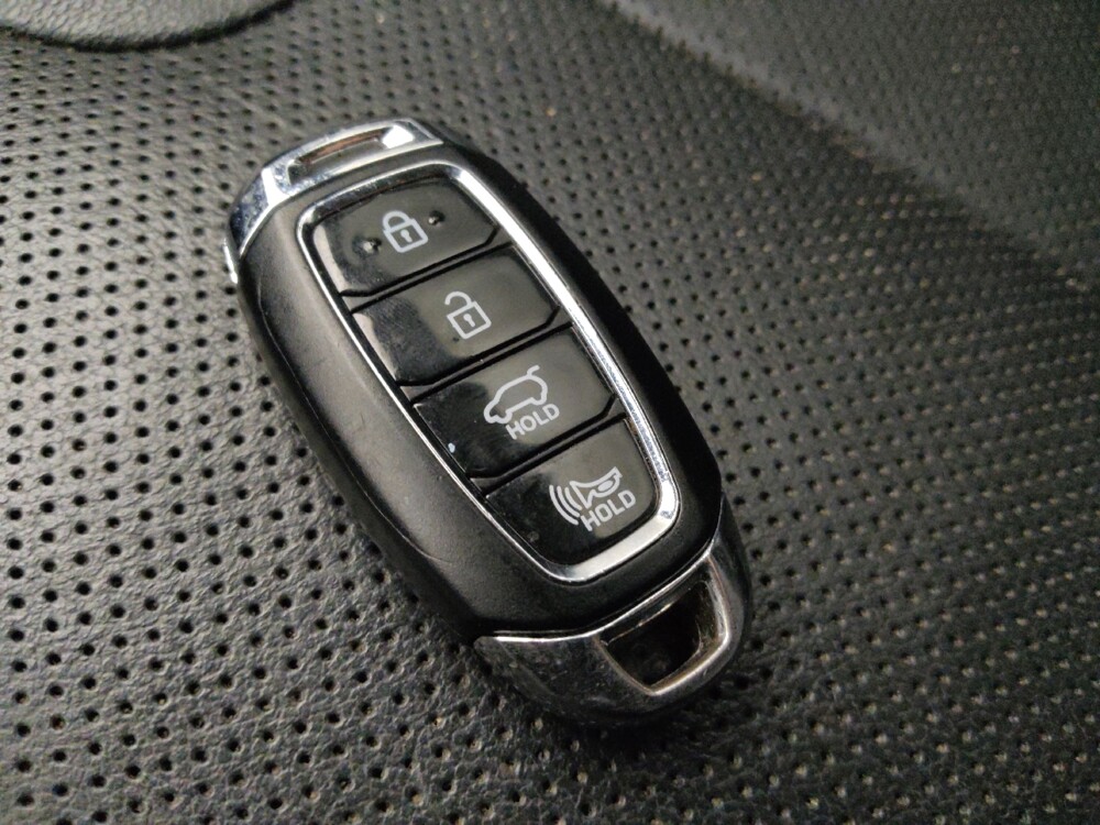 2020 Hyundai Santa Fe in Tucson, AZ 85705 - 18135586 32