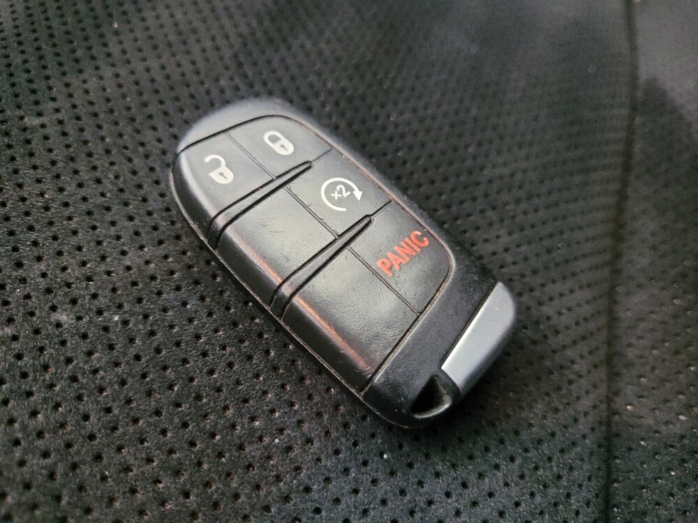 2018 Dodge Durango in Glendale, AZ 85301 - 18135587 32