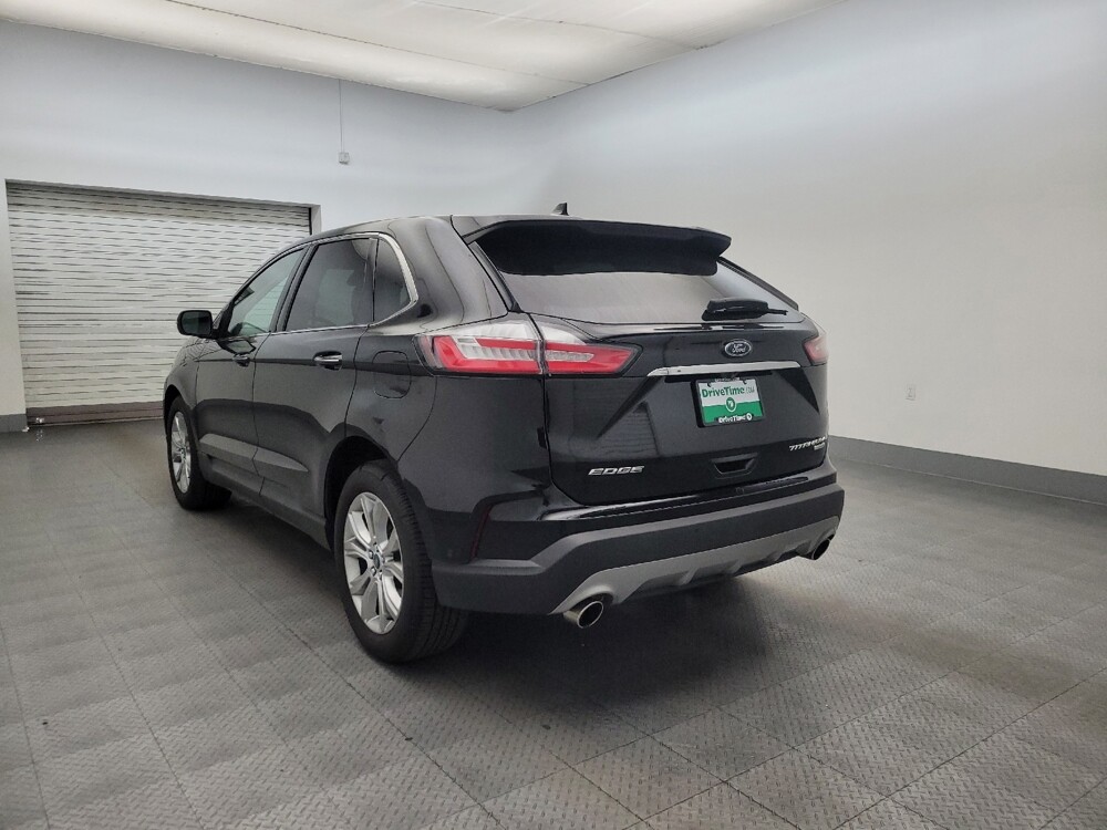 2019 Ford Edge in Tucson, AZ 85705 - 18135591 5