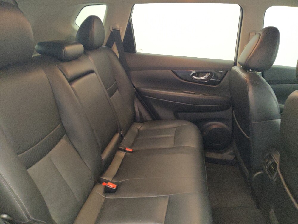 2017 Nissan Rogue in Tucson, AZ 85705 - 18135592 19