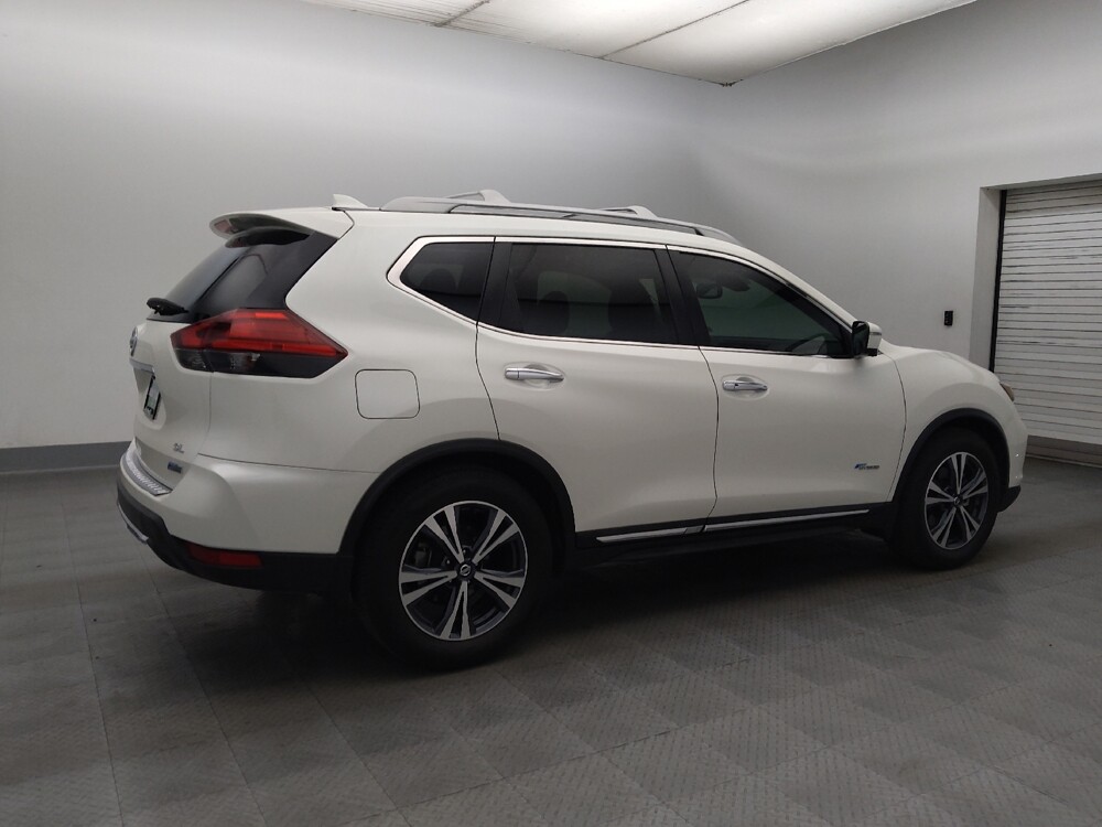 2017 Nissan Rogue in Tucson, AZ 85705 - 18135592 10