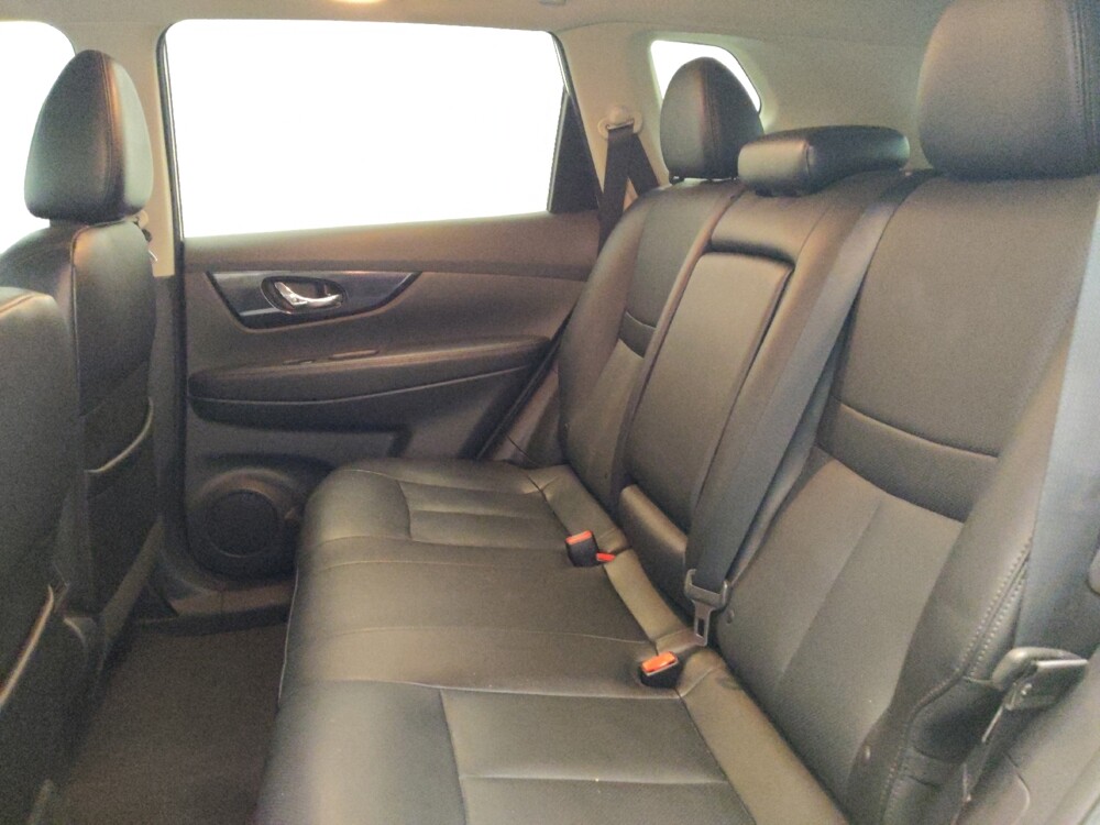 2017 Nissan Rogue in Tucson, AZ 85705 - 18135592 18