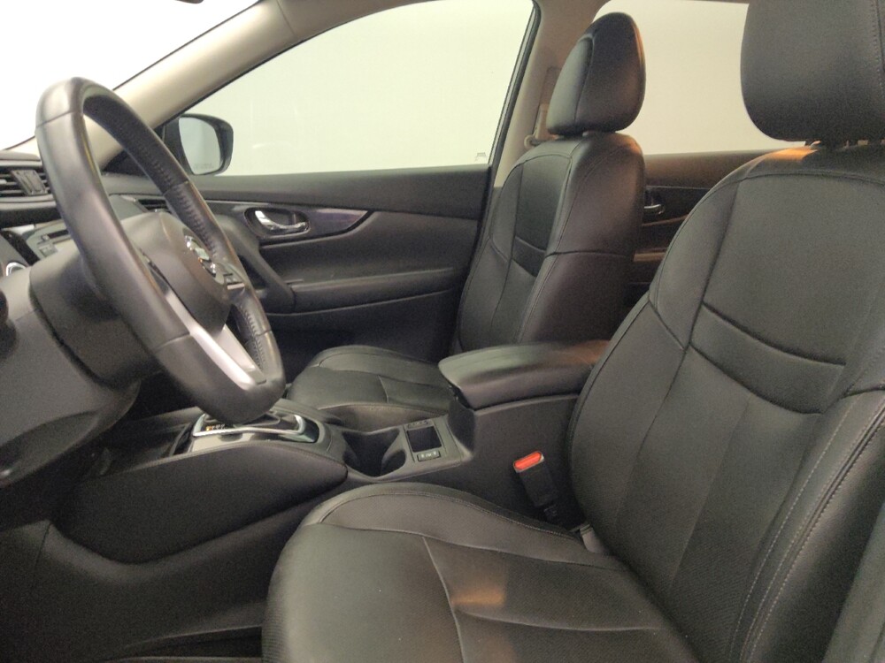 2017 Nissan Rogue in Tucson, AZ 85705 - 18135592 17