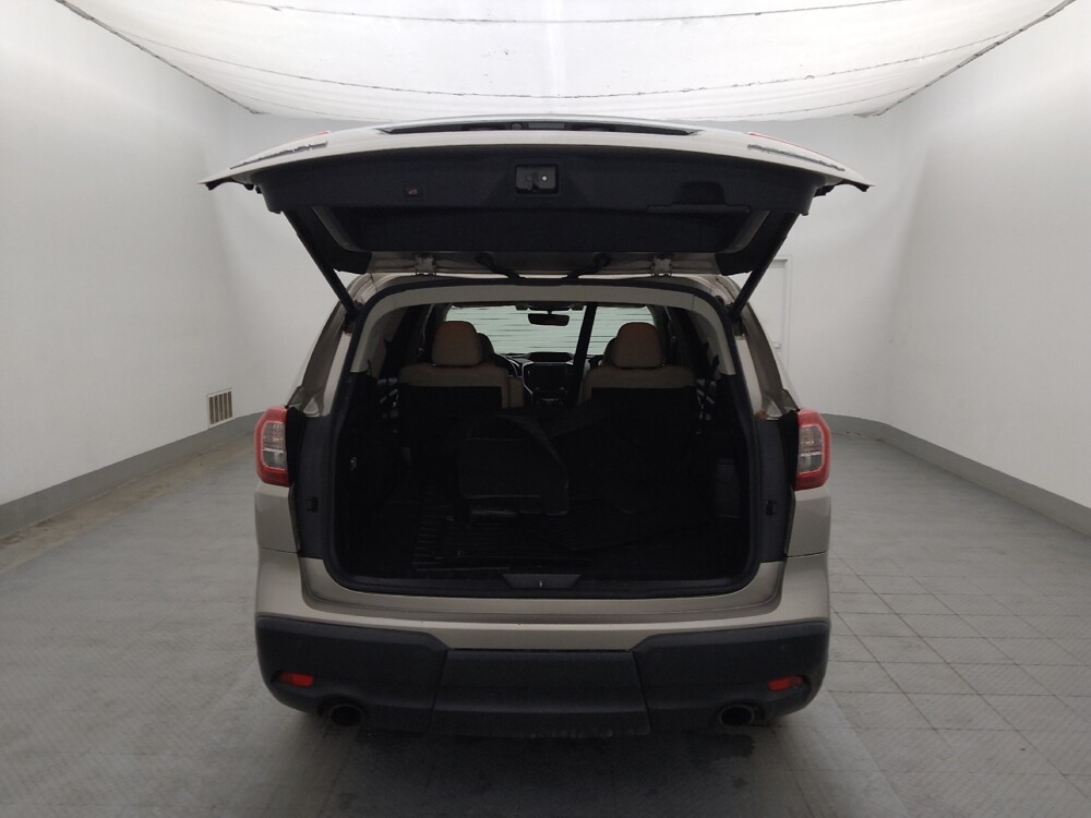2019 Subaru Ascent in Tampa, FL 33619 - 18135596 29