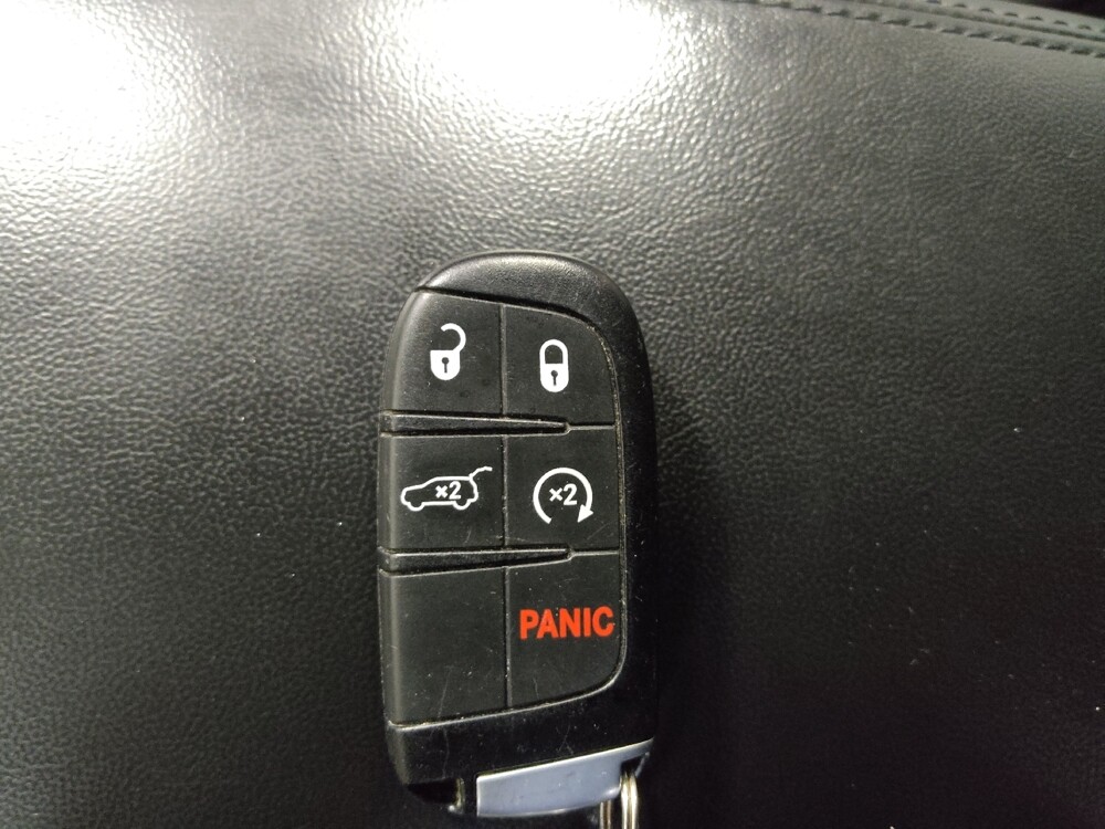 2019 Jeep Grand Cherokee in Baton Rouge, LA 70816 - 18135599 32