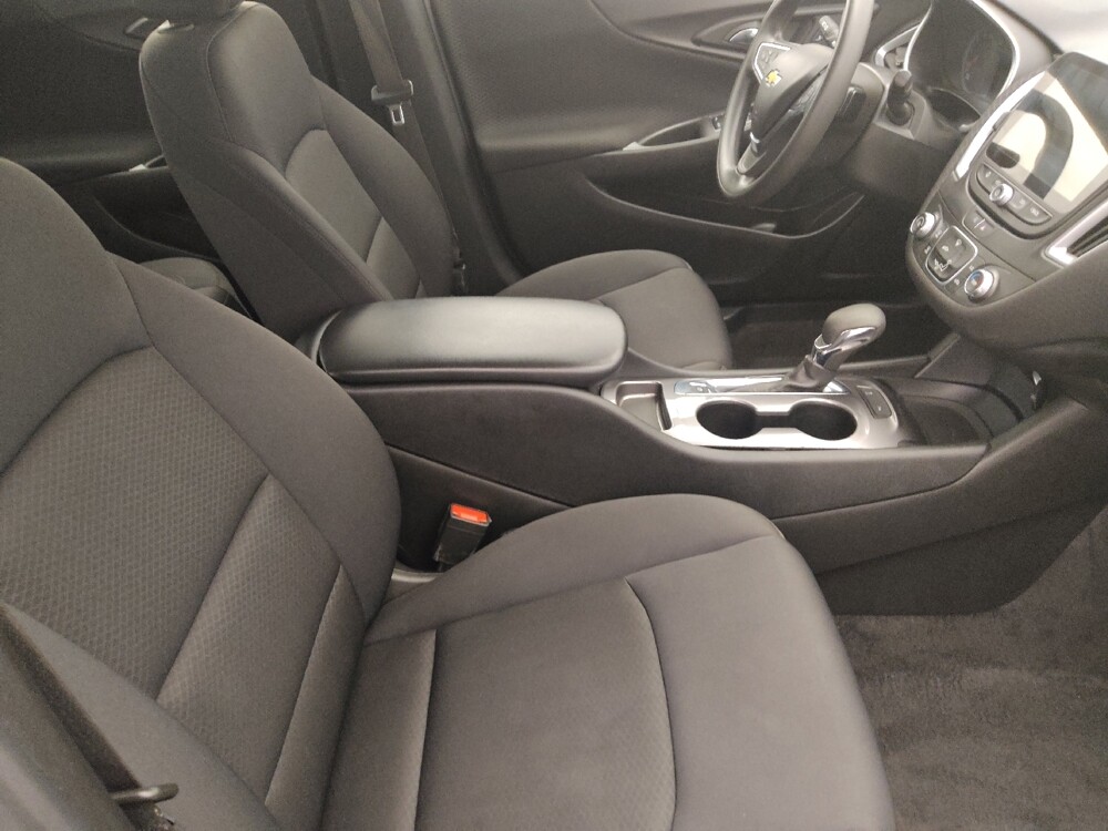 2025 Chevrolet Malibu in Baton Rouge, LA 70816 - 18135601 21