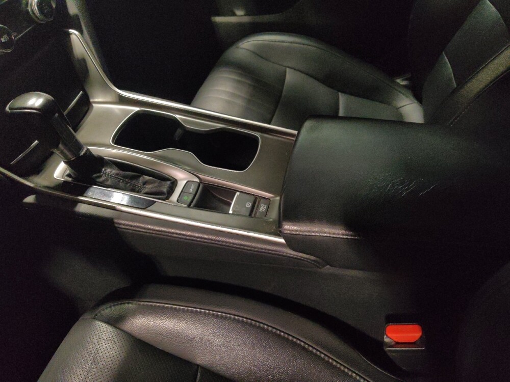 2018 Honda Accord in Duluth, GA 30096 - 18135618 26