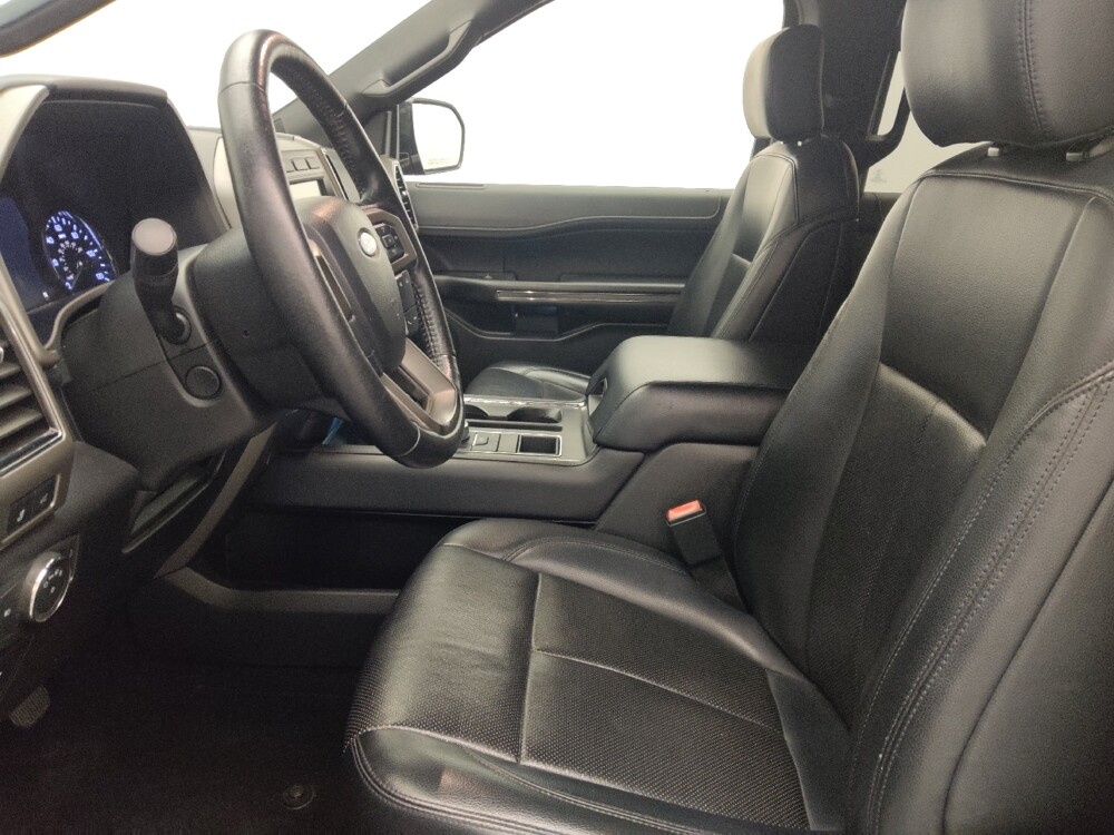 2019 Ford Expedition Max in Jacksonville, FL 32210 - 18135620 17