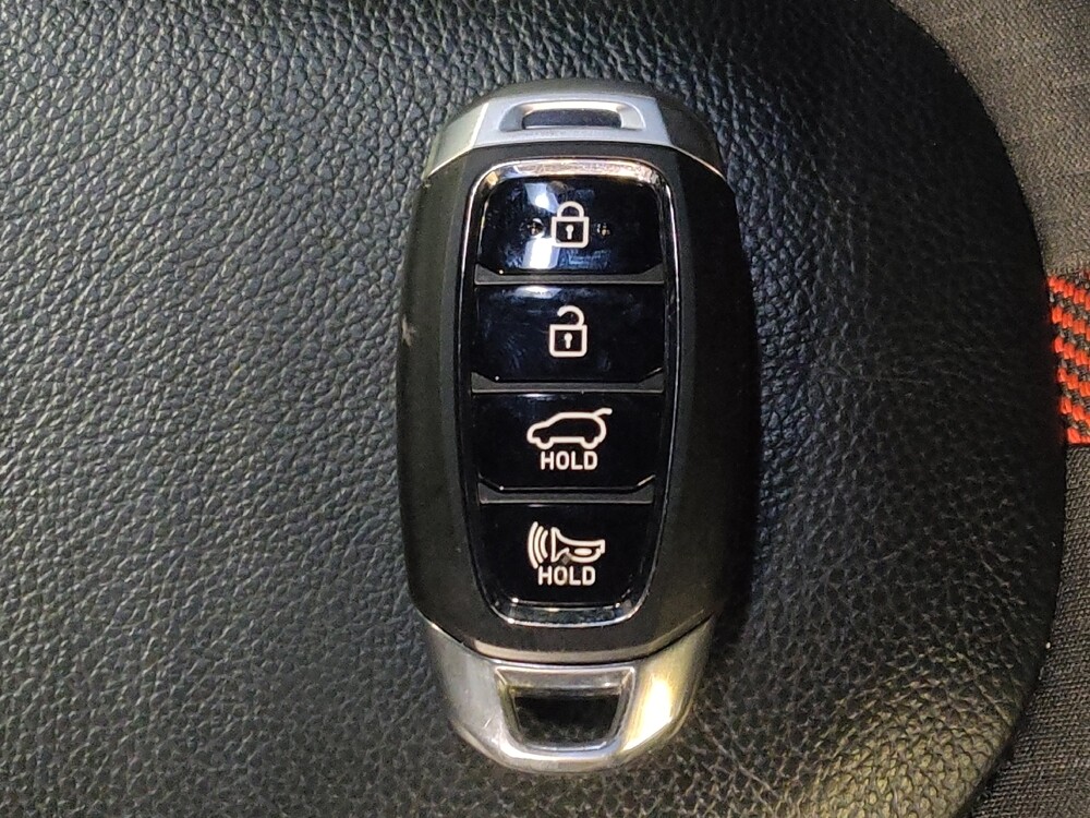 2020 Hyundai Veloster in Savannah, GA 31419 - 18135628 32