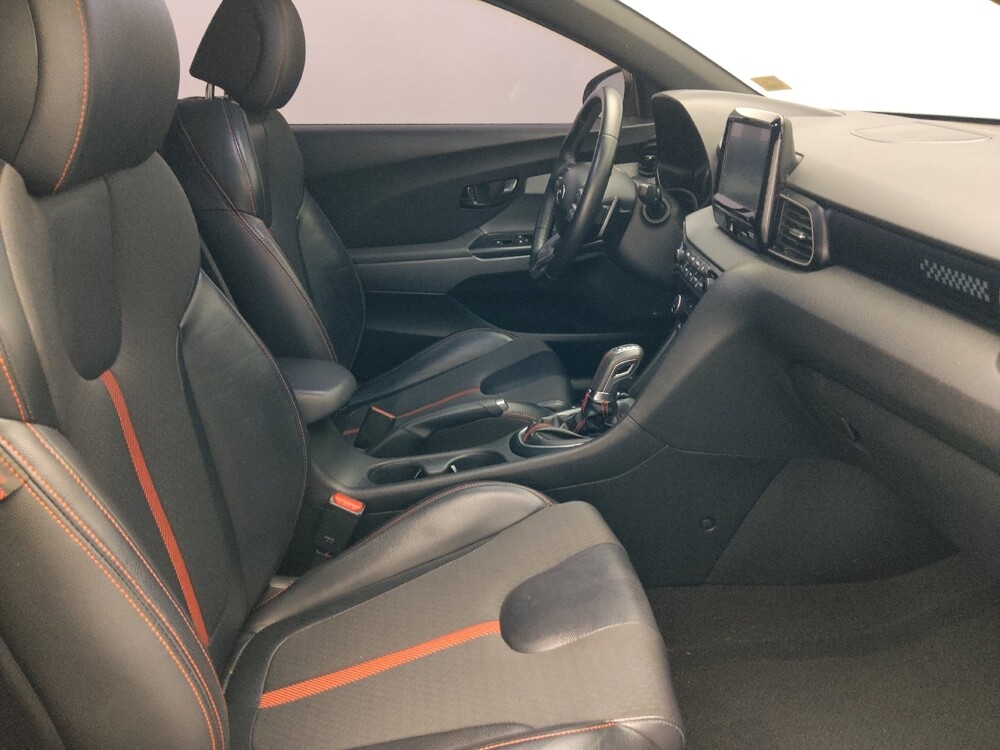 2020 Hyundai Veloster in Savannah, GA 31419 - 18135628 21
