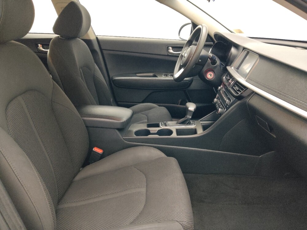 2020 Kia Optima in Savannah, GA 31419 - 18135632 21