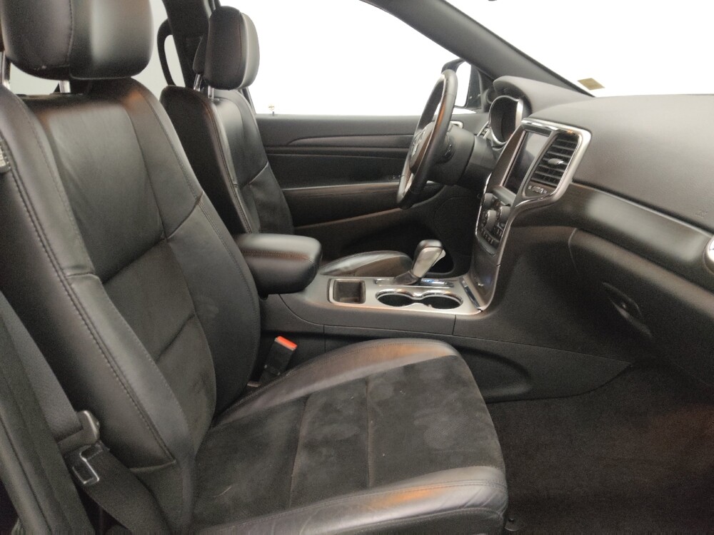 2018 Jeep Grand Cherokee in Gainesville, FL 32609 - 18135634 21