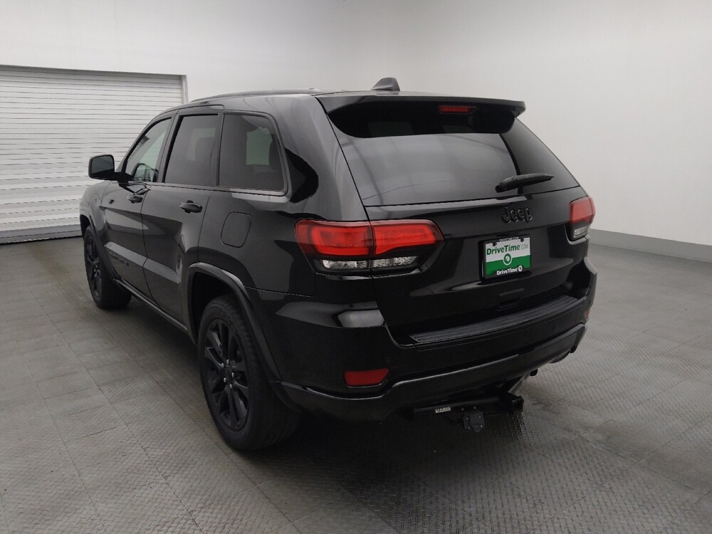 2018 Jeep Grand Cherokee in Gainesville, FL 32609 - 18135634 5