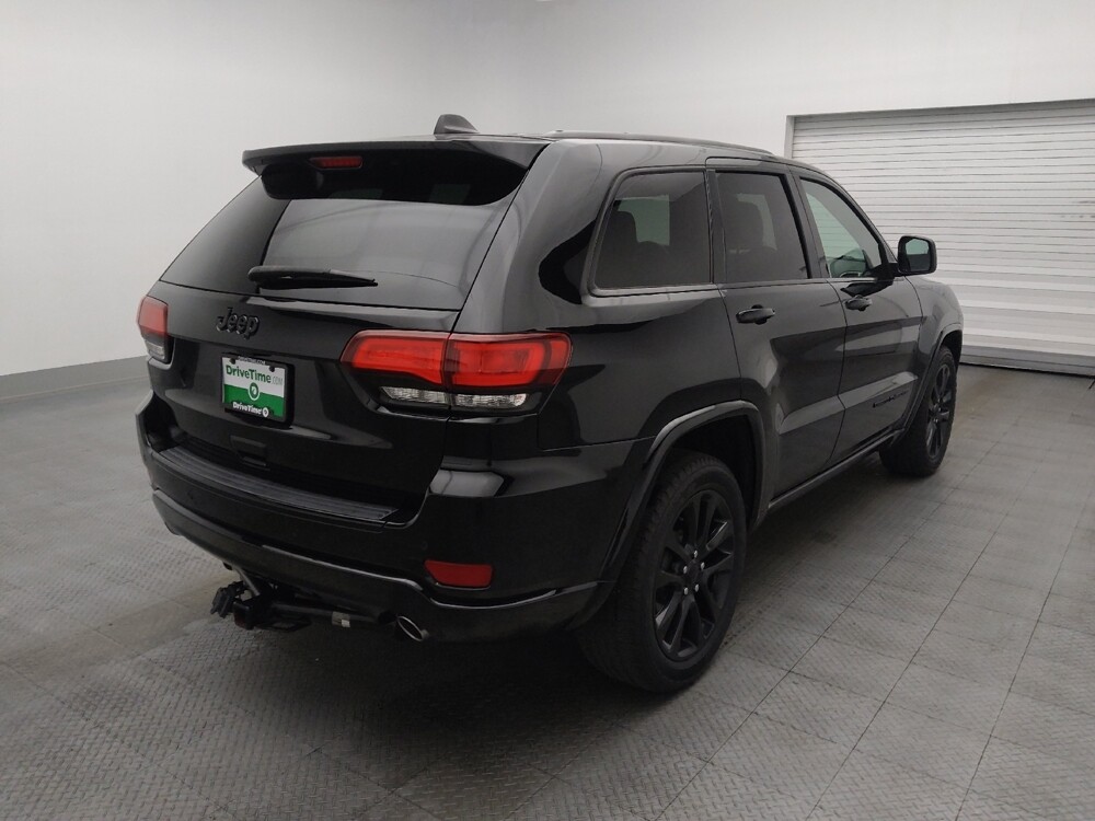 2018 Jeep Grand Cherokee in Gainesville, FL 32609 - 18135634 9