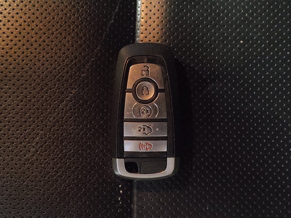 2018 Ford Explorer in Jacksonville, FL 32210 - 18135635 32