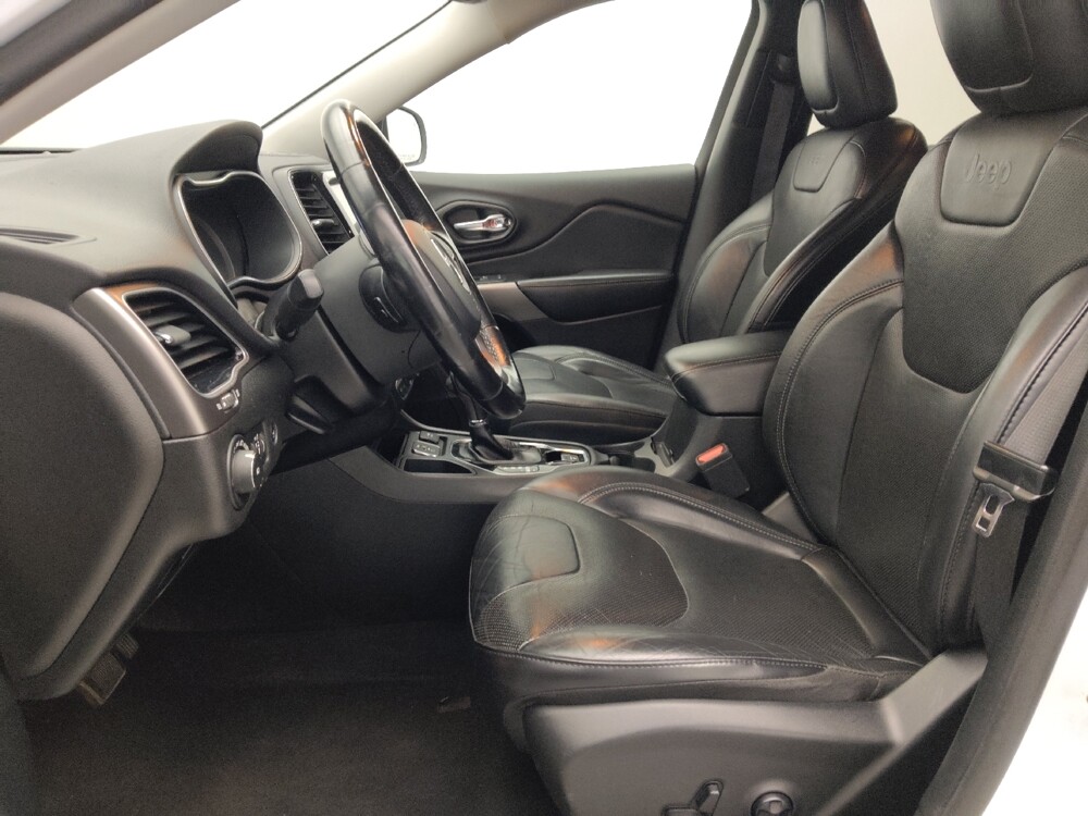 2020 Jeep Cherokee in Salem, VA 24153 - 18135636 17