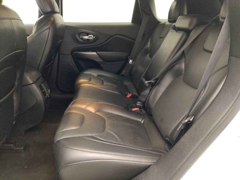 2020 Jeep Cherokee in Salem, VA 24153 - 18135636 18