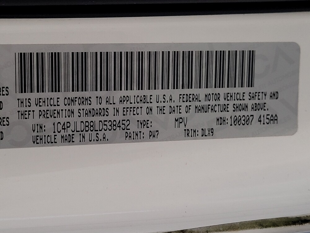 2020 Jeep Cherokee in Salem, VA 24153 - 18135636 33