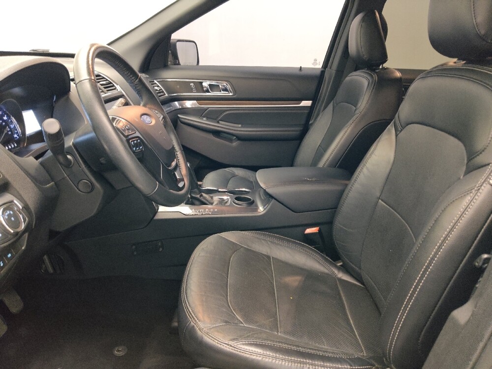 2019 Ford Explorer in Gainesville, FL 32609 - 18135638 17