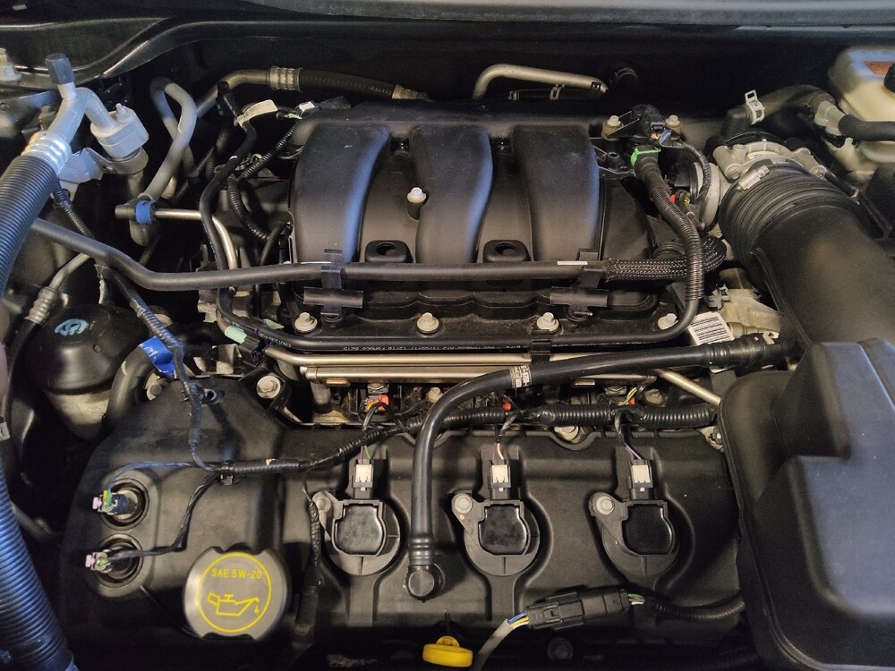 2018 Ford Explorer in Gainesville, FL 32609 - 18135644 30
