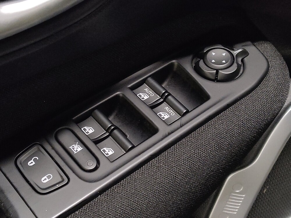 2021 Jeep Renegade in West Palm Beach, FL 33409 - 18135645 27