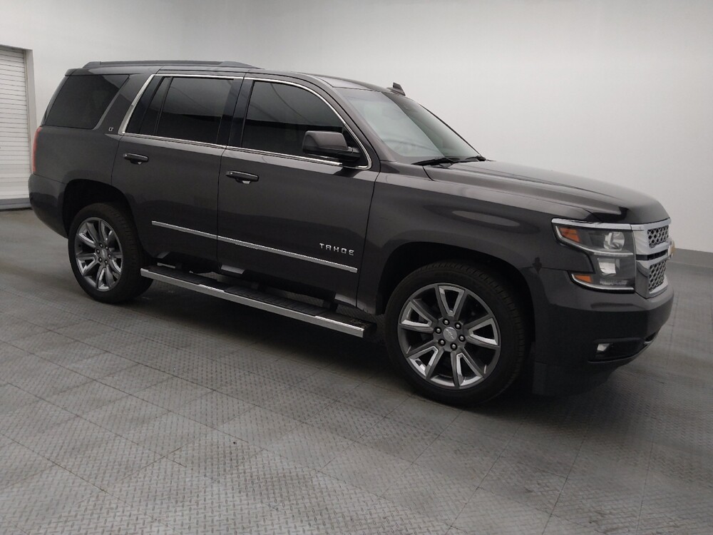2018 Chevrolet Tahoe in Jacksonville, FL 32210 - 18135648 11