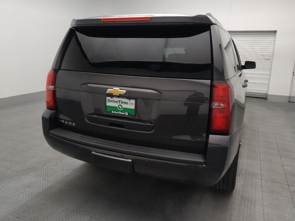 2018 Chevrolet Tahoe in Jacksonville, FL 32210 - 18135648 7