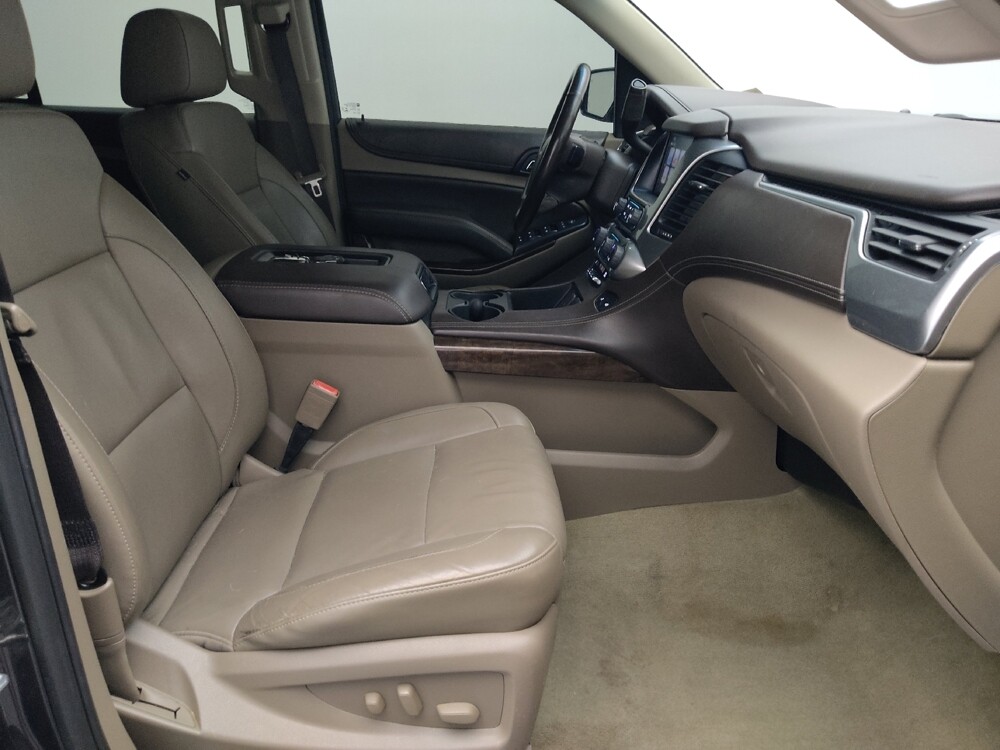 2018 Chevrolet Tahoe in Jacksonville, FL 32210 - 18135648 21