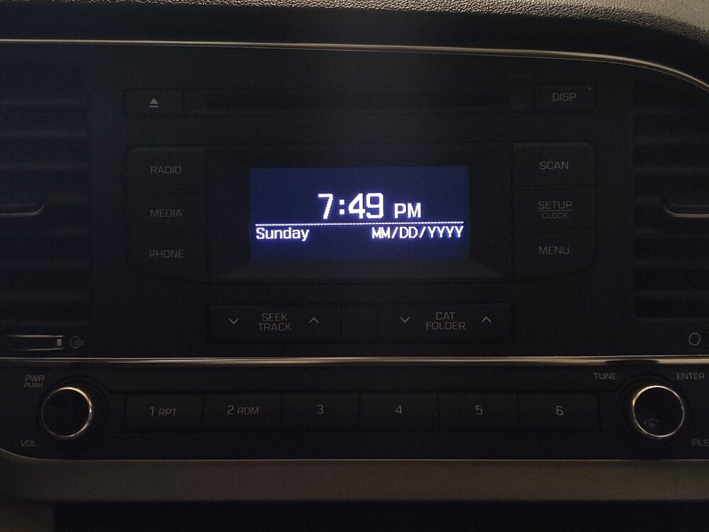 2017 Hyundai Elantra in Savannah, GA 31419 - 18135651 25