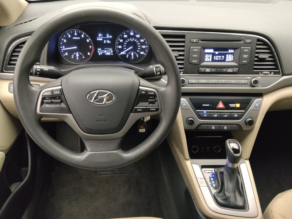 2017 Hyundai Elantra in Savannah, GA 31419 - 18135651 22