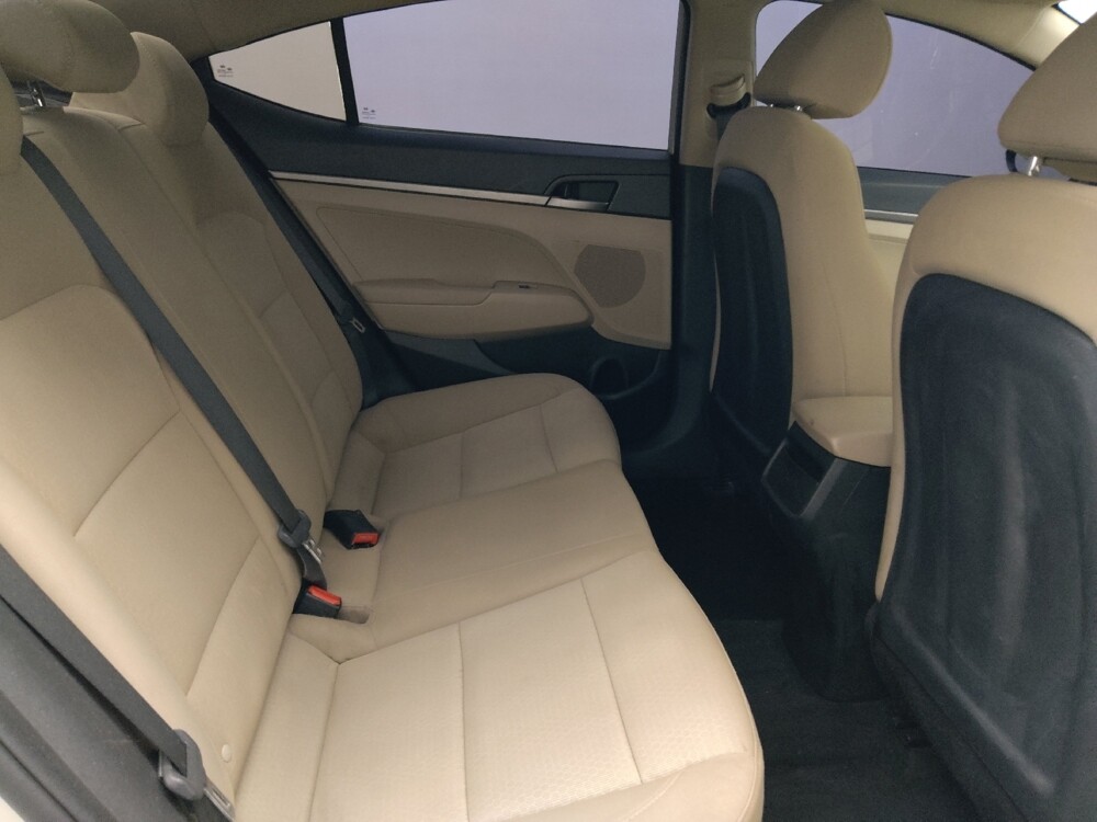 2017 Hyundai Elantra in Savannah, GA 31419 - 18135651 19