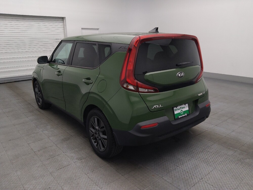 2021 Kia Soul in Savannah, GA 31419 - 18135654 5