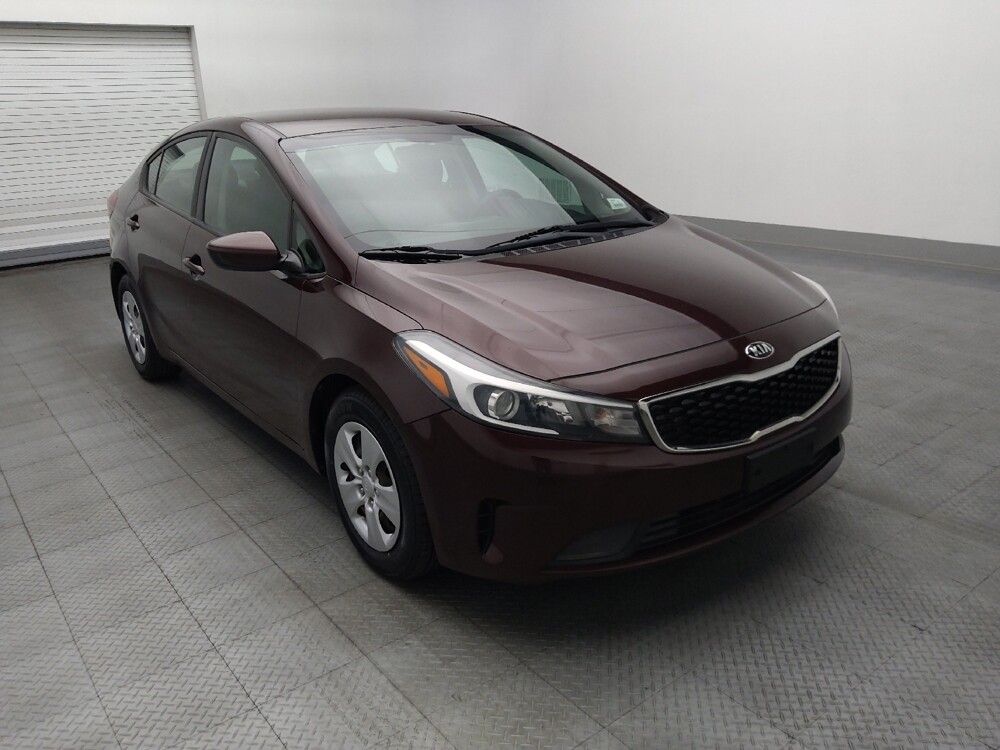 2017 Kia Forte in Savannah, GA 31419 - 18135657 13