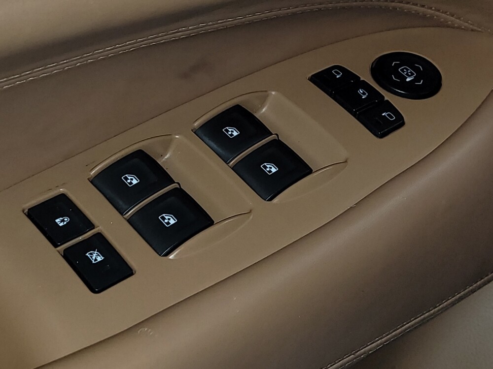 2017 Cadillac Escalade ESV in Kissimmee, FL 34744 - 18135658 27