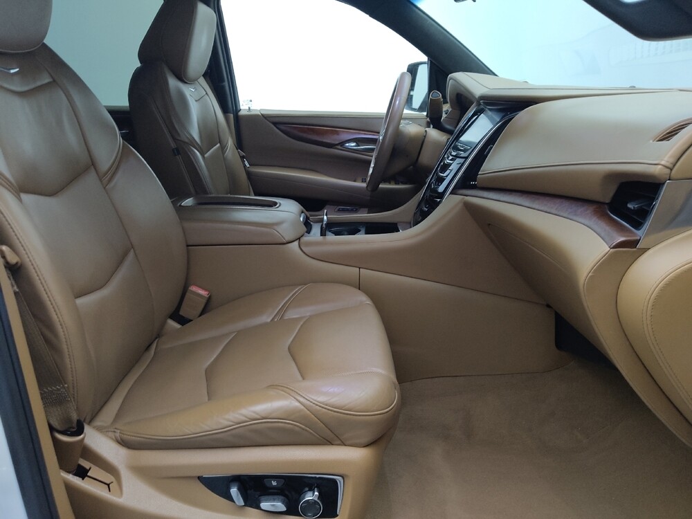 2017 Cadillac Escalade ESV in Kissimmee, FL 34744 - 18135658 21