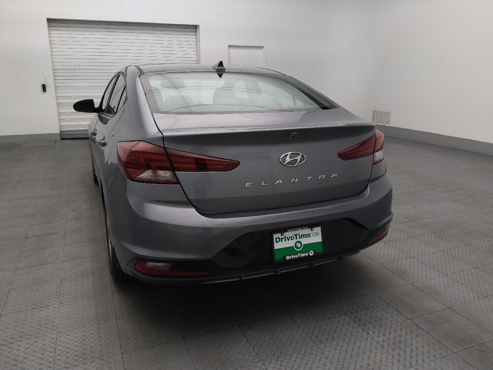 2019 Hyundai Elantra in Jacksonville, FL 32210 - 18135660 6