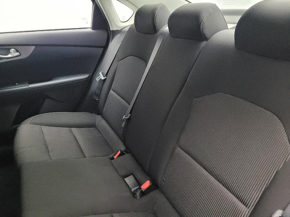 2019 Kia Forte in Jacksonville, FL 32210 - 18135665 18